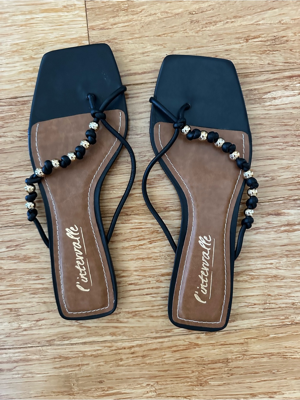 L'INTERVALLE Black Strappy Beaded Square-Toe Sandals size 40
